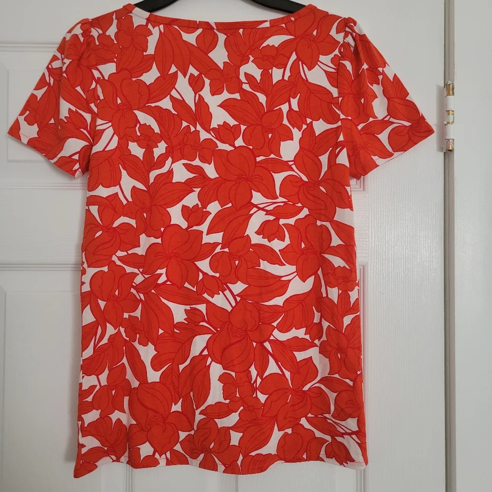 Ann Taylor Floral Cap Sleeve Tee Size Small New w/ Tag - Picture 3 of 4